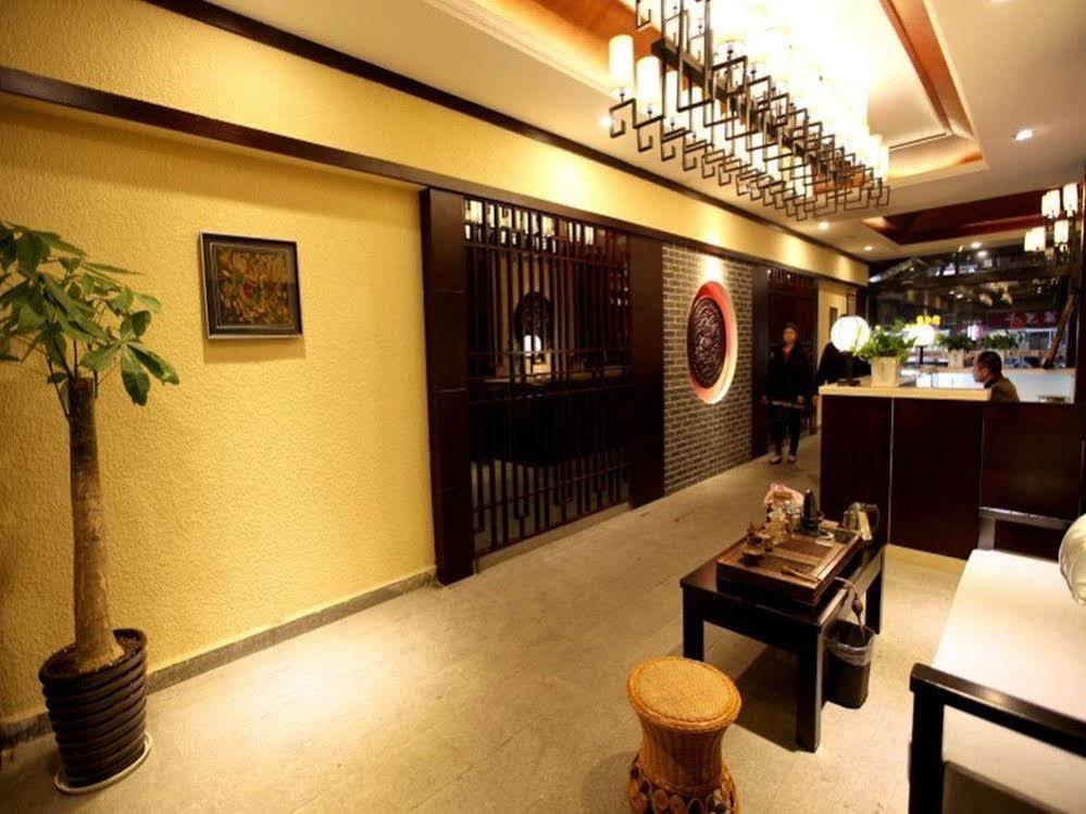 Wing Hotel Guilin- Pedestrian Street Экстерьер фото